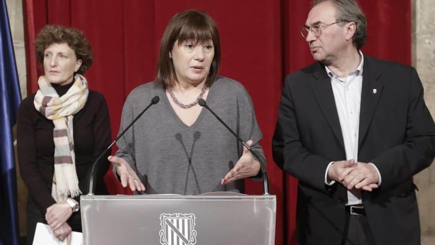 Alorda, Armengol y March en la presentación del plan.