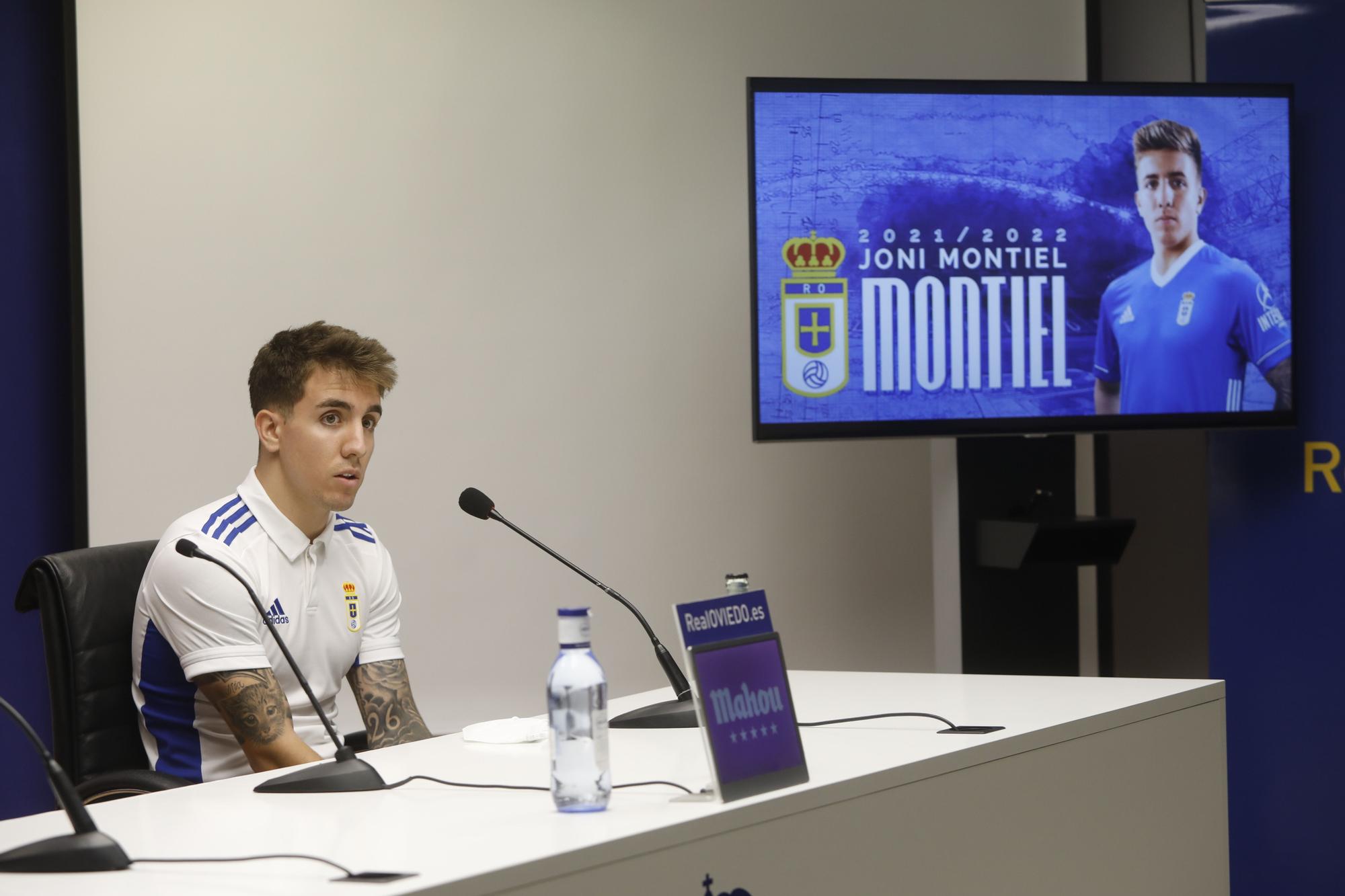 Real Oviedo: las imágenes de la presentación de Joni Montiel