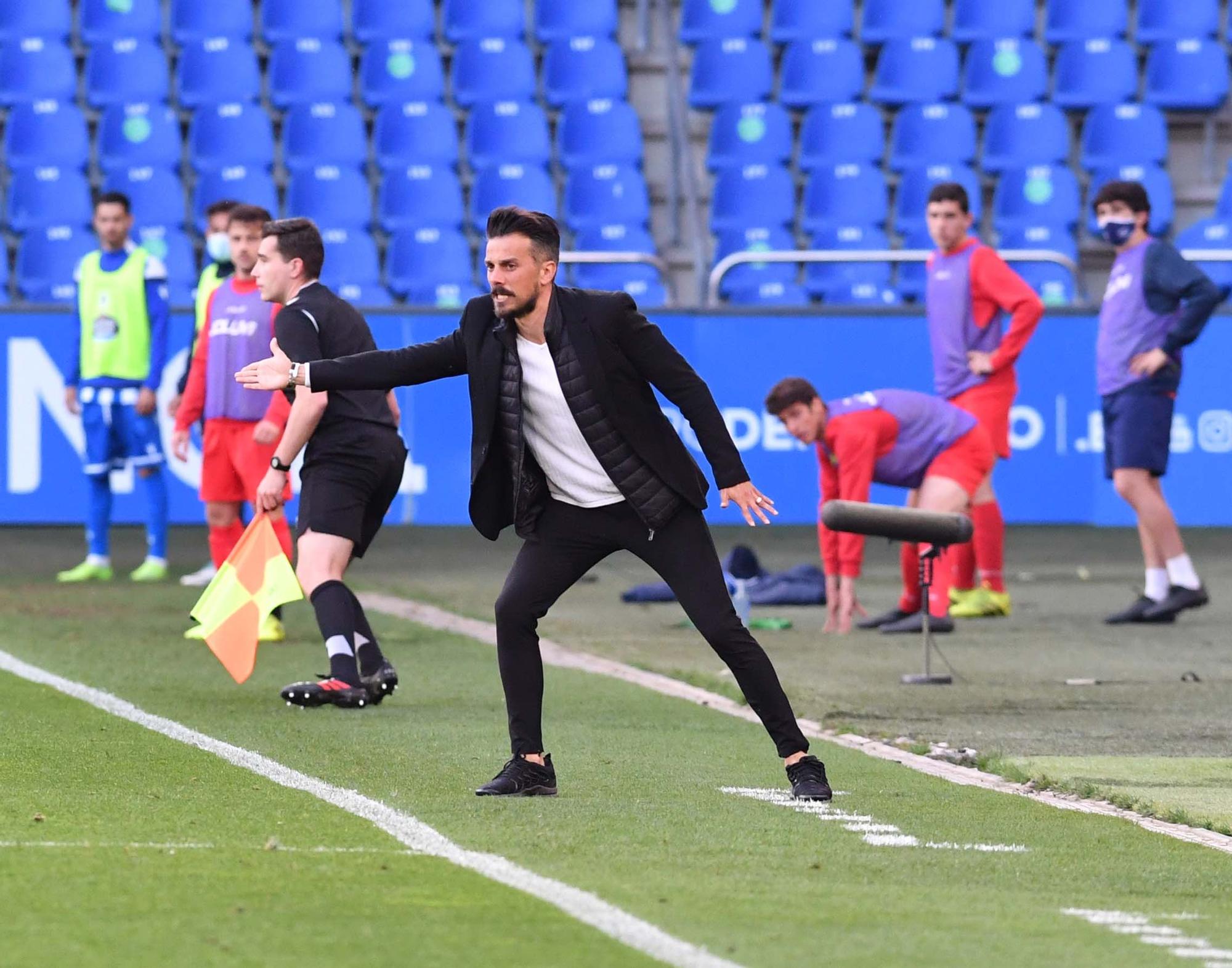El Dépor se impone al Marino (1-0) en Riazor