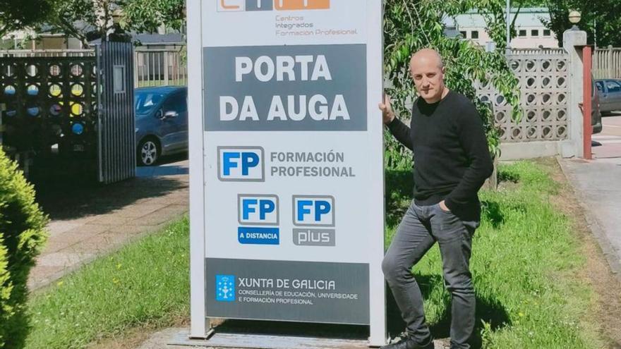 Curso de vehículos híbridos y eléctricos en el CIFP Porta da Auga, de Ribadeo