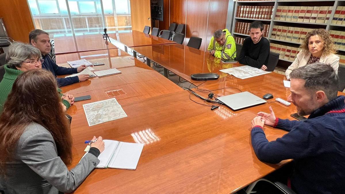 Reunión con los vecinos de Can Bonet.