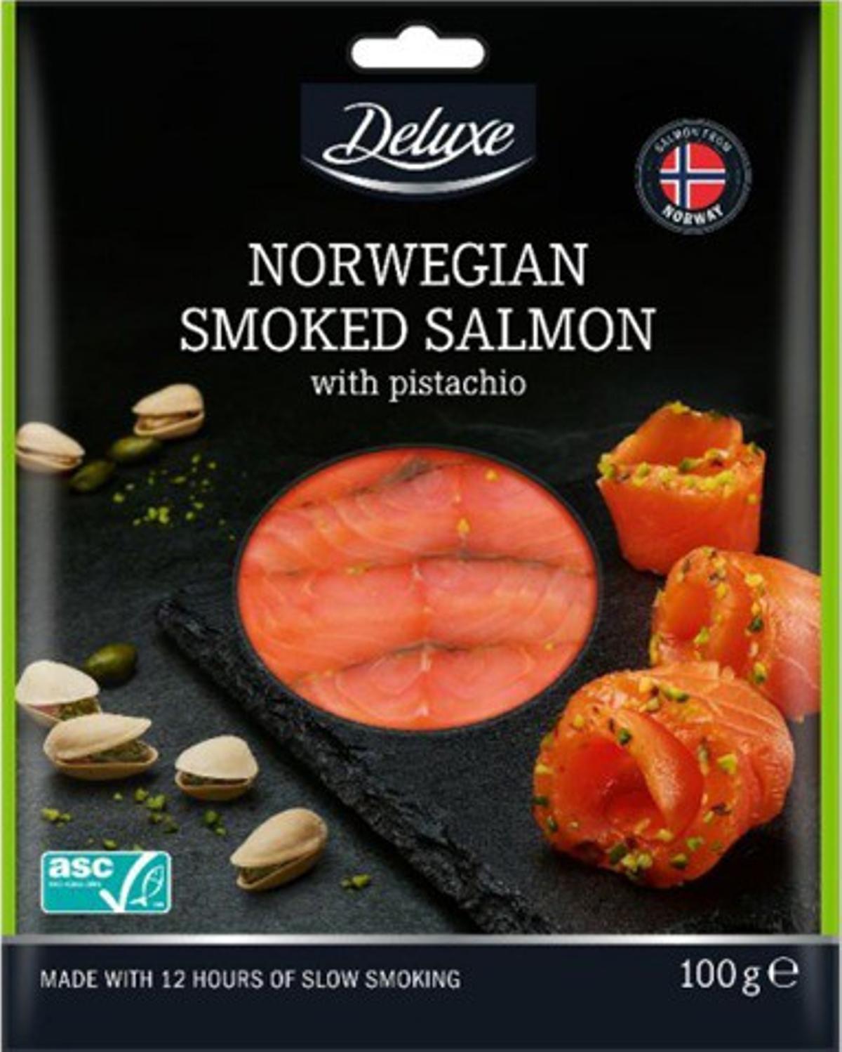 La AESAN alerta de 'Listeria monocytogenes' en un lote de salmón ahumado con pistacho marca Deluxe procedente de Italia