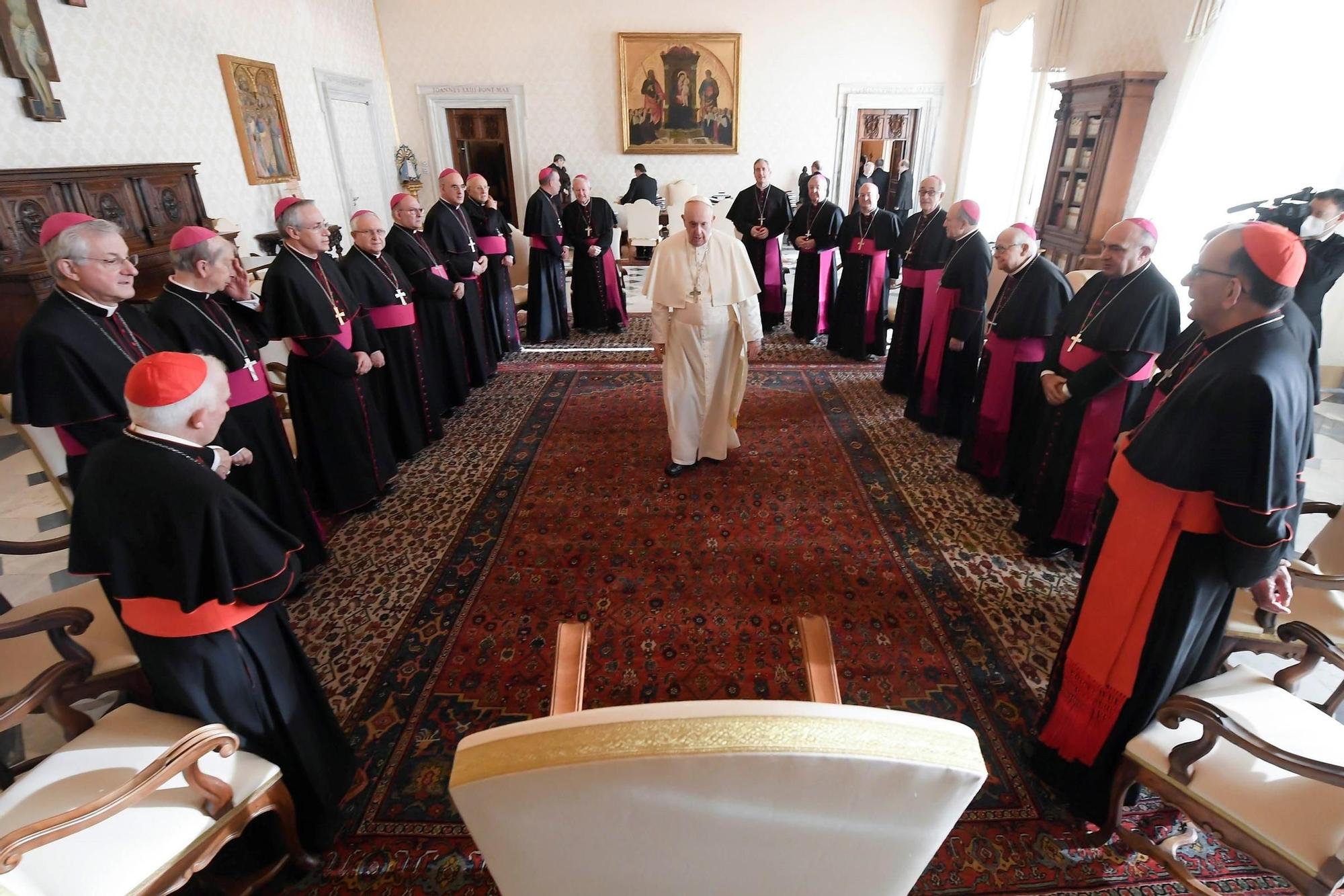 El Papa recibe al obispo de Ibiza, Vicent Ribas.