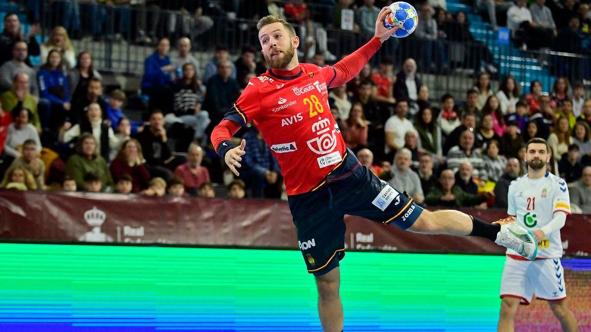 Aleix Gómez, el miércoles en Lalín contra Serbia