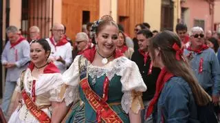 Miles de almassorins honran a Santa Quitèria en una multitudinaria y emotiva romería