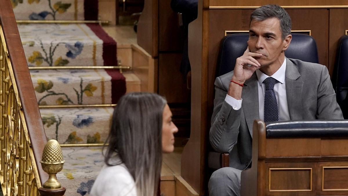 POSIBLES ELECCIONES | Los partidos se preparan para un adelanto electoral a la espera de la decisión de Sánchez