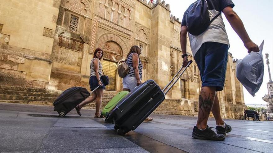 Córdoba ‘pincha’ de nuevo en la previsión turística del puente del 15 de agosto