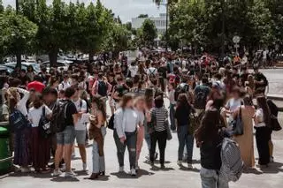 Arranca la Selectividad para 4.733 alumnos en Baleares: "Hago el examen en el idioma en el que he estudiado la asignatura, así de sencillo"