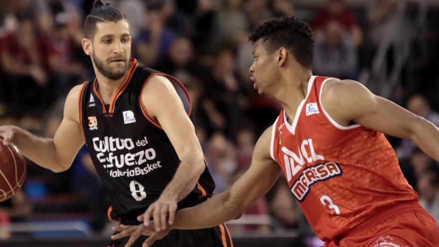 Partido de ACB entre el Valencia Basket y el Manresa.