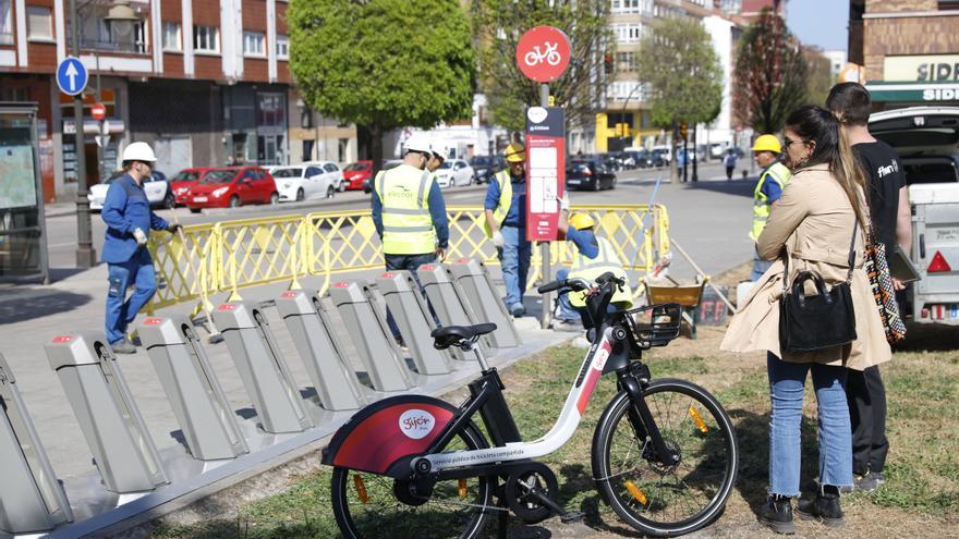 Arranca la instalación de las nuevas estaciones de la red de bicicletas eléctricas en Gijón: estas son las paradas y tarifas