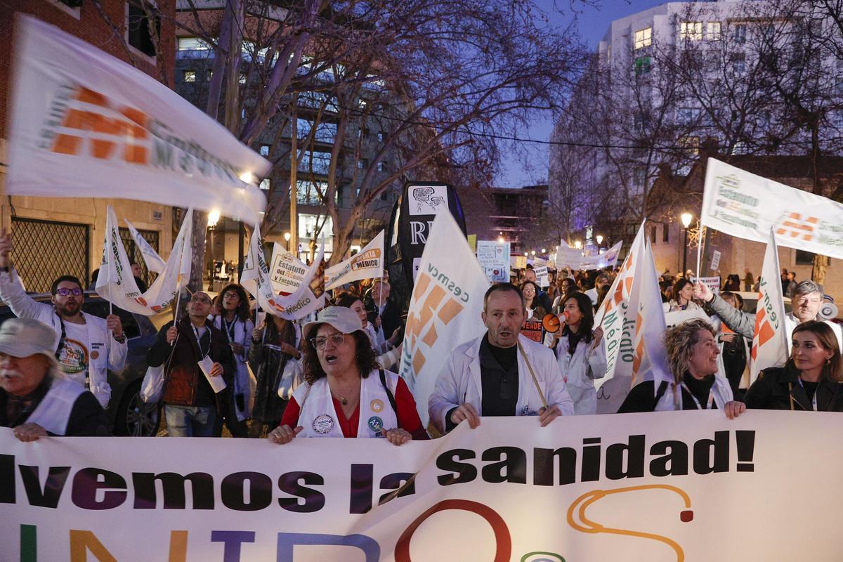 Manifestació de metges a València