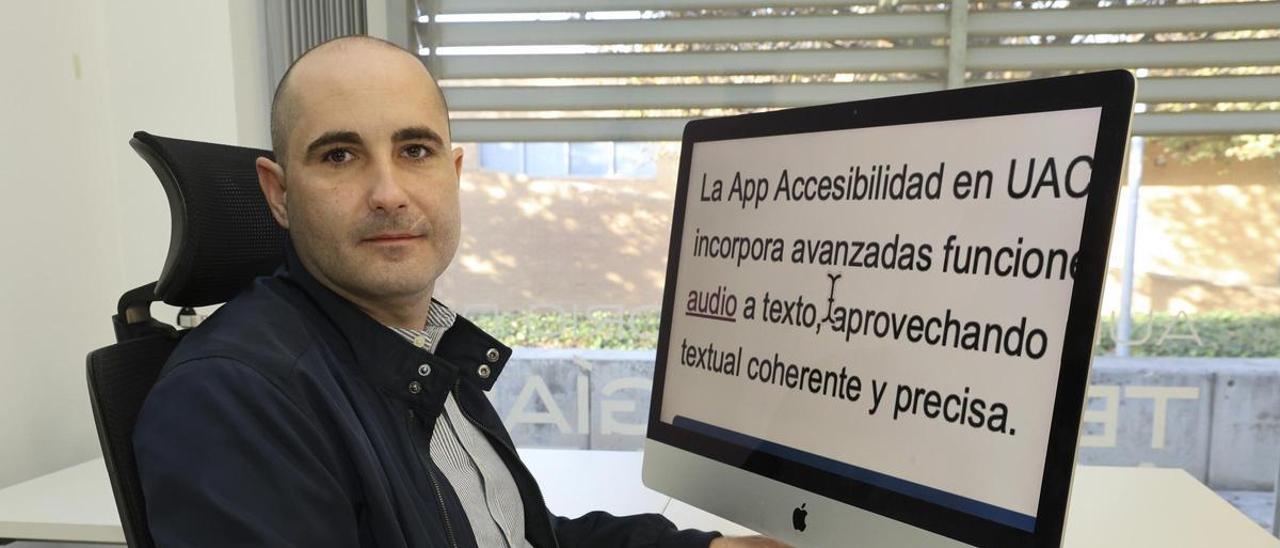 José María Fernández Gil trabaja en la creación de aplicaciones que facilitan la integración de personas con discapacidad