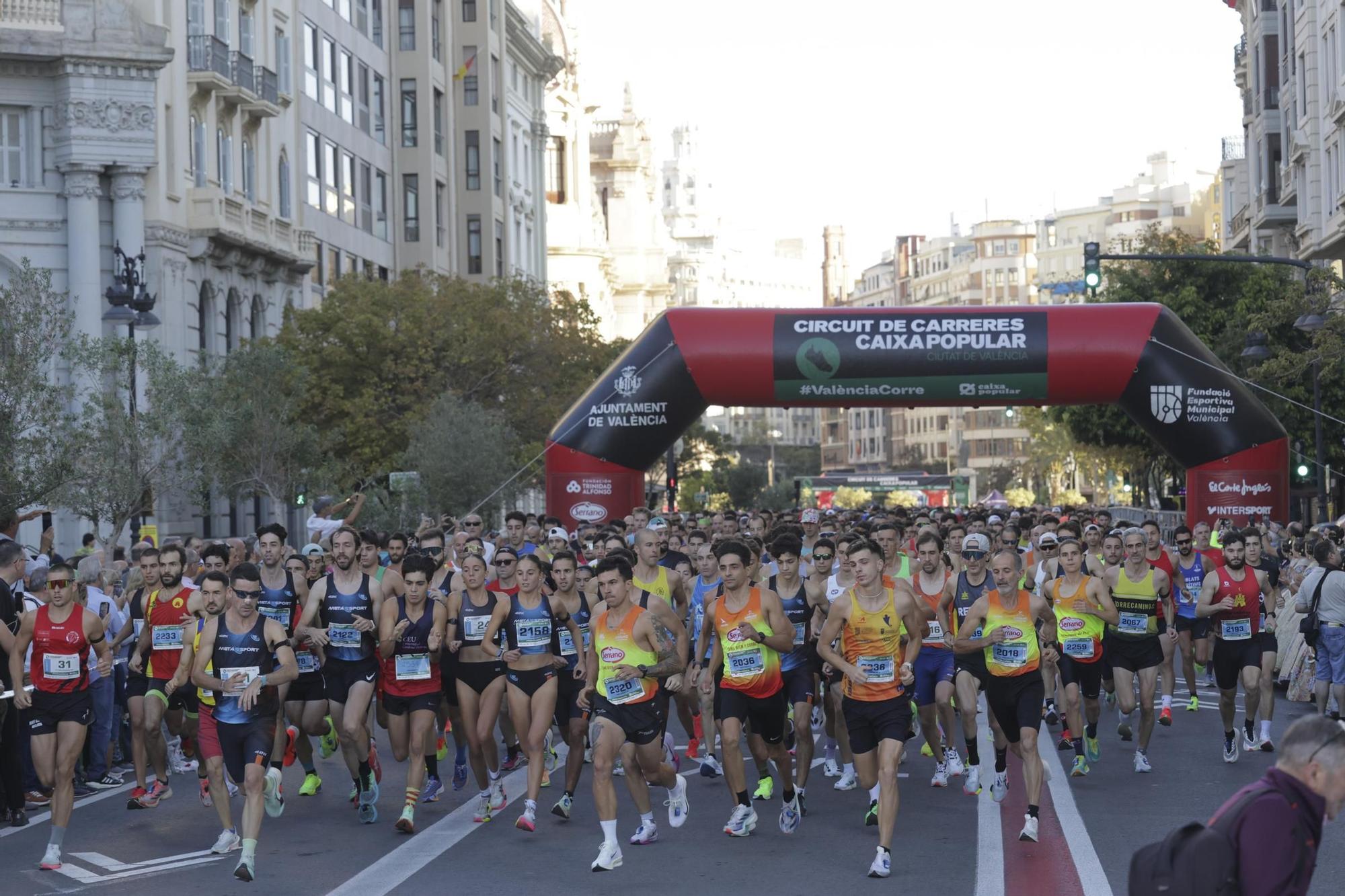 Asi ha sido la Volta a Peu de les Falles en València