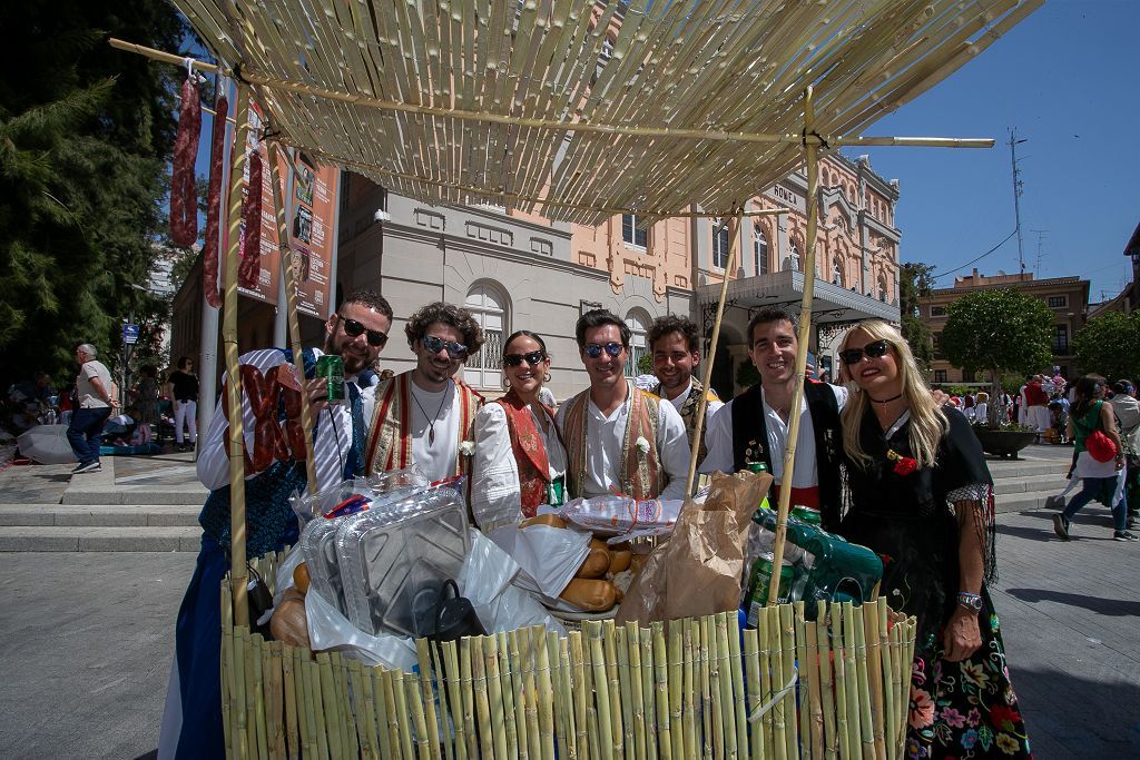 FOTOS | Ambientazo en la calles de Murcia durante el día del Bando