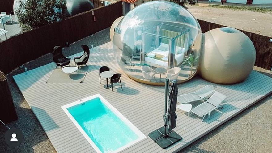 Las burbujas del hotel Zielo tienen una parcela privada de más de 250 metros cuadrados para tener la máxima privacidad.