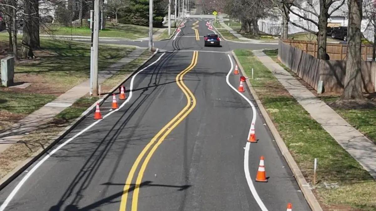 Las líneas amarillas pintadas en el municipio de Montgomery Township