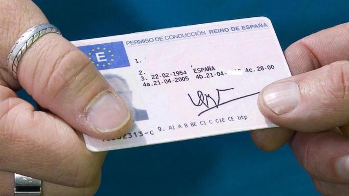 Este es el equisito obligatoria que necesitan los tinerfeños para renovar el carnet de manera gratuita