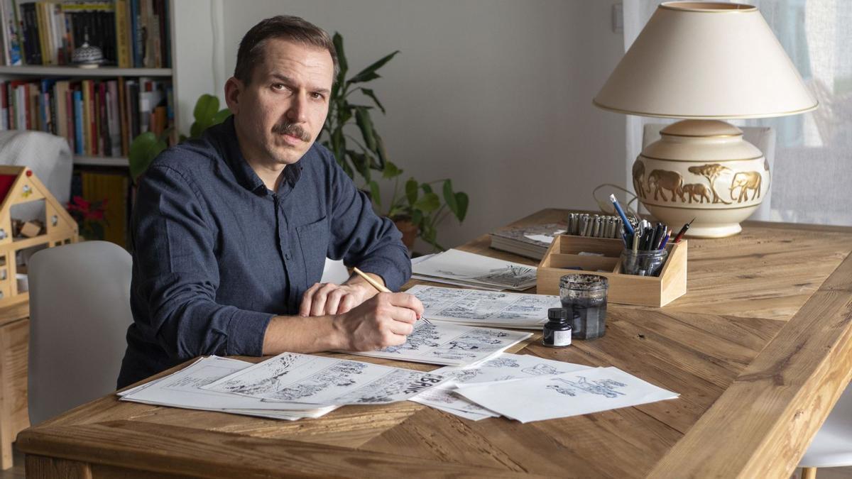 Alfonso Zapico, en su casa de Angulema.