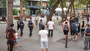 undefined54114069 barcelona 14 07 2020 sociedad  ambiente en hospitalet  plaza200714202032