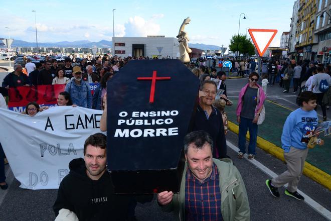 La comunidad educativa también clama en Cangas