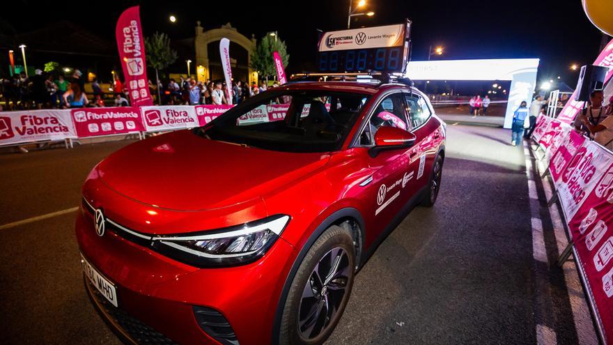 Levante Wagen «electrifica» la 15K Nocturna de Valencia