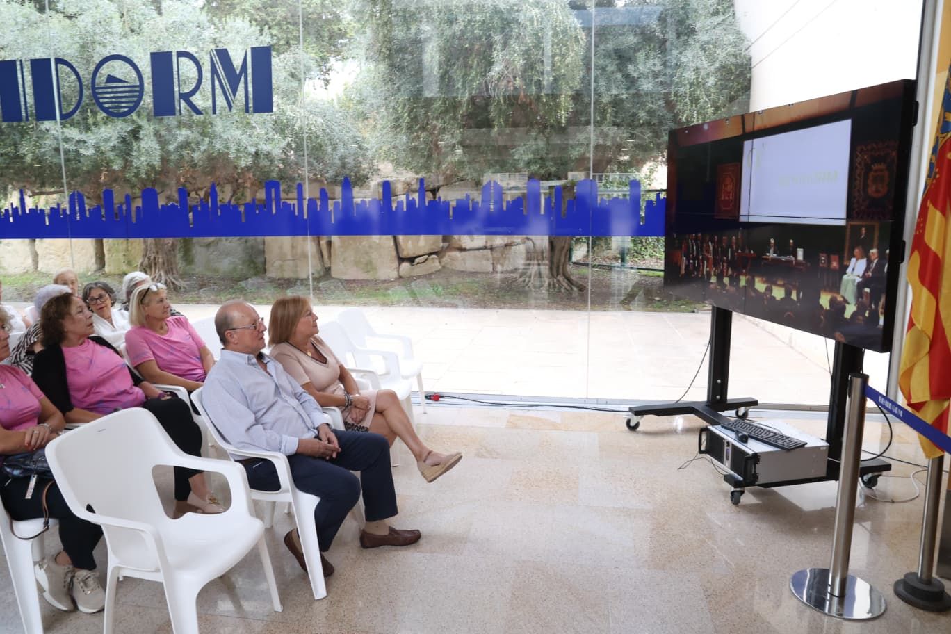 Acto del 9 d'Octubre en Benidorm