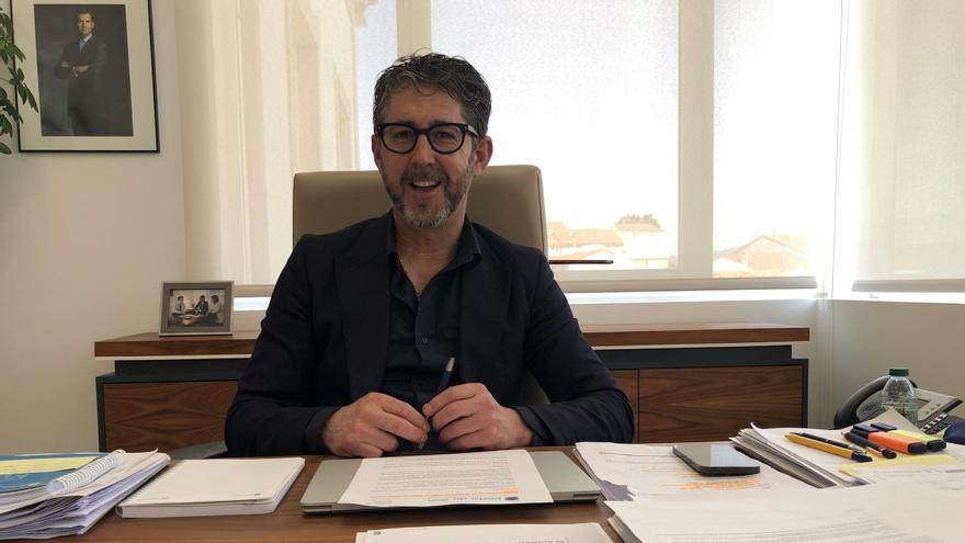 El alcalde de Porto do Son, Luis Oujo.