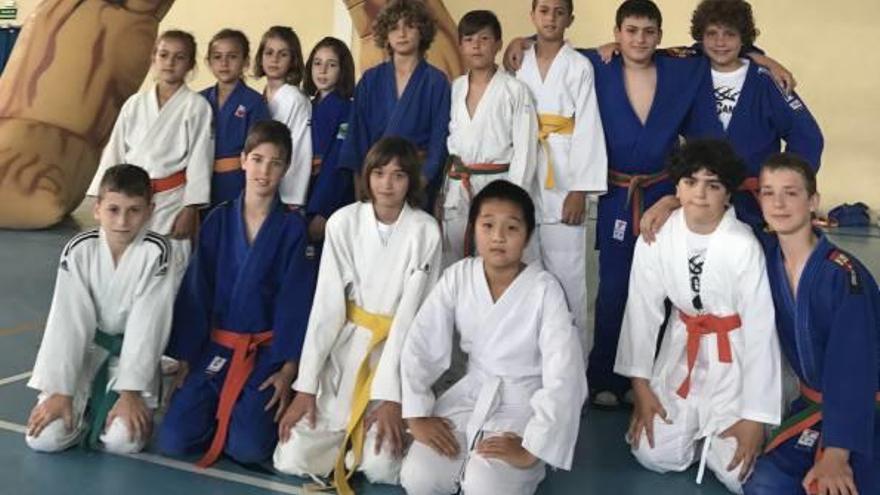 El JudoCanet sube a sus equipos al podio autonómico