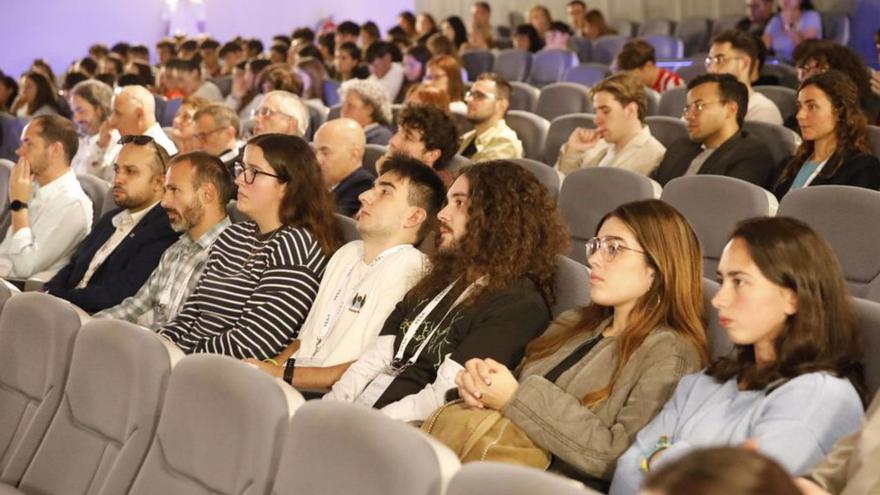 Cumbre sobre movilidad eléctrica