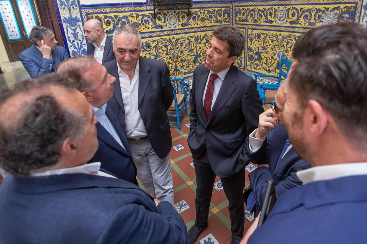 Las promesas de Mazón: más flexibilidad en el turismo residencial y menos burocracia