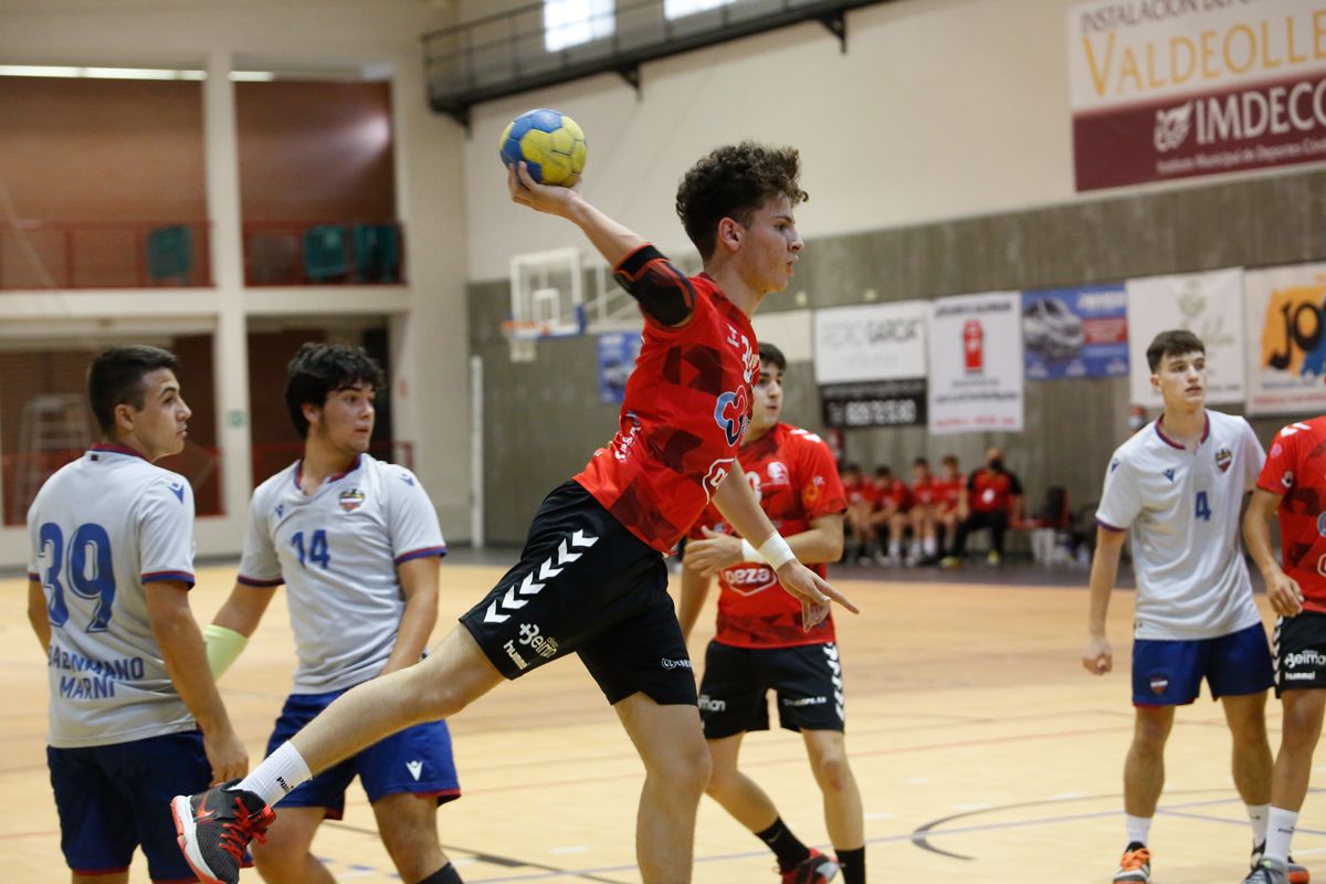 Las imágenes del CajaSur - Levante, del intersector de balonmano