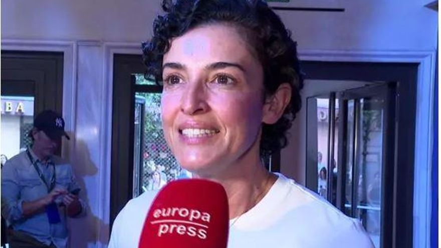 Blanca Romero se enfrenta a la polémica sobre la maternidad de Lucía Rivera: "Como una madre... pero no"