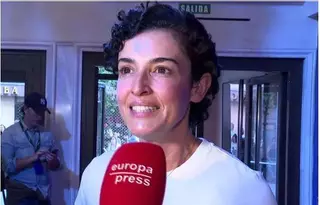 Blanca Romero se enfrenta a la polémica sobre la maternidad de Lucía Rivera: "Como una madre... pero no"