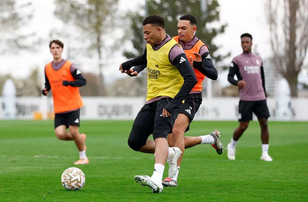 Kylian Mbappé podría ser titular en el once de Arbeloa ante el Atlético