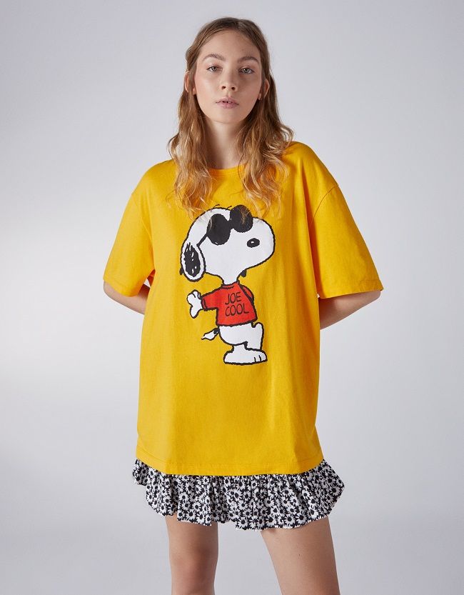 La camiseta amarilla con el Snoopy más molón