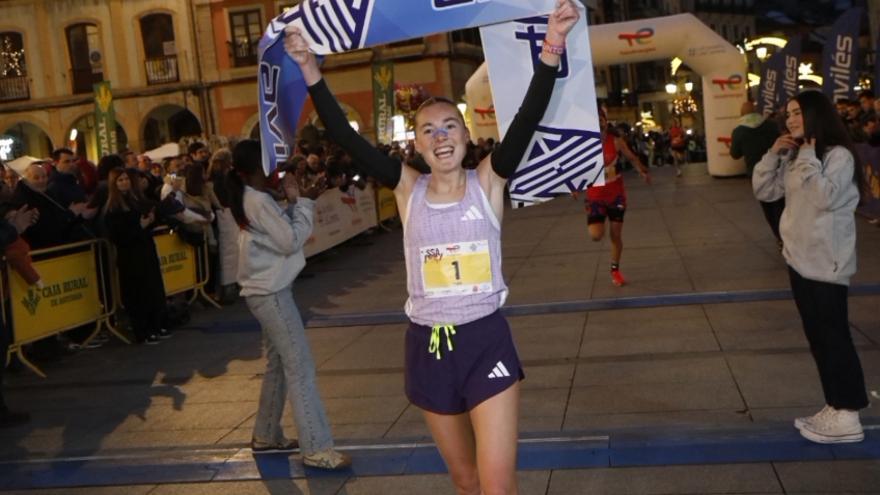 Abel Rodríguez y Paula Herrero ganan la San Silvestre de Avilés, que reunió a más de 3.000 participantes