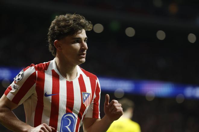 Simeone convocará a Julián Alvarez para enfrentarse al Villarreal
