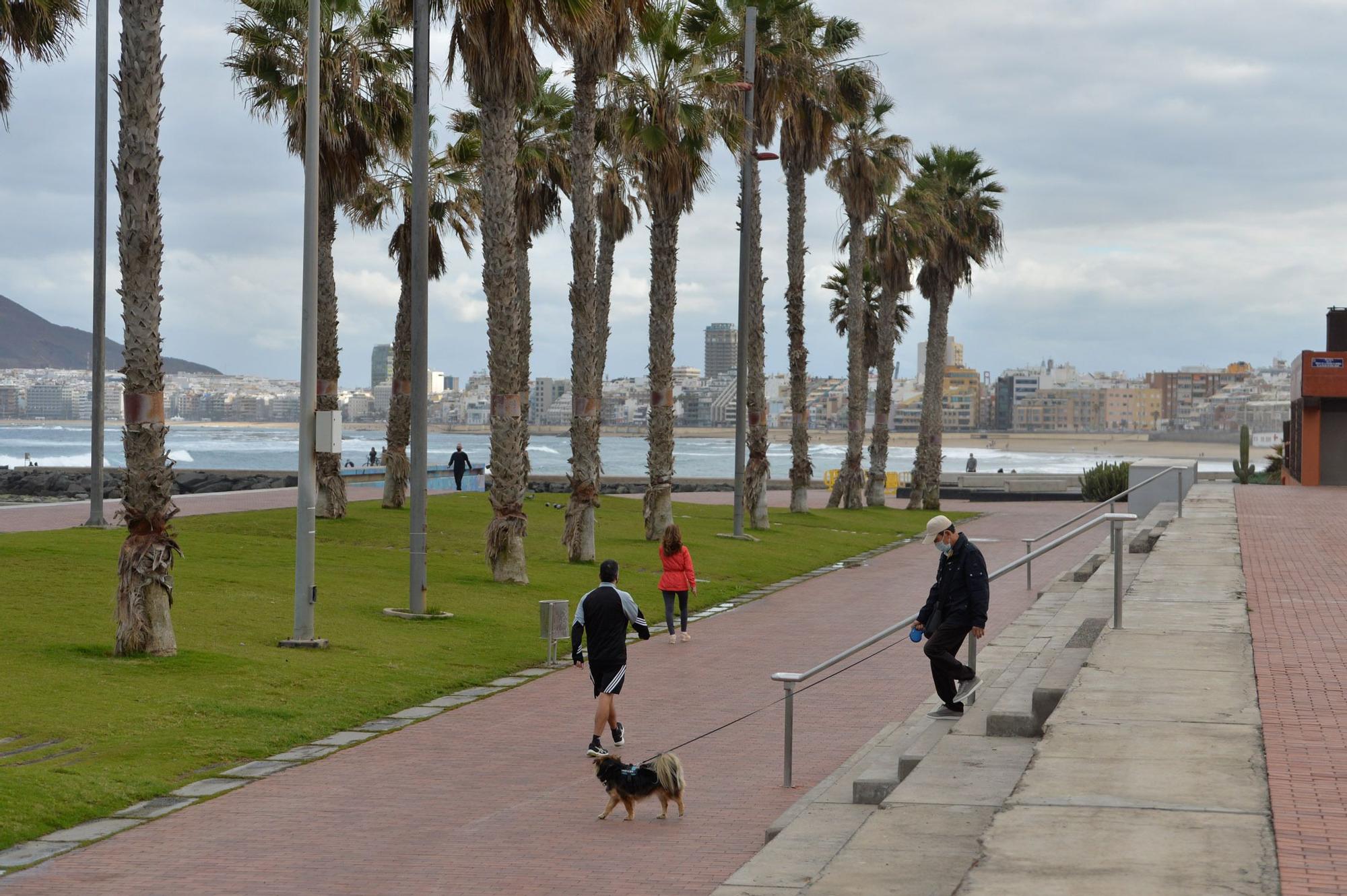 Así de vacía amaneció Las Palmas de Gran Canaria este 2021