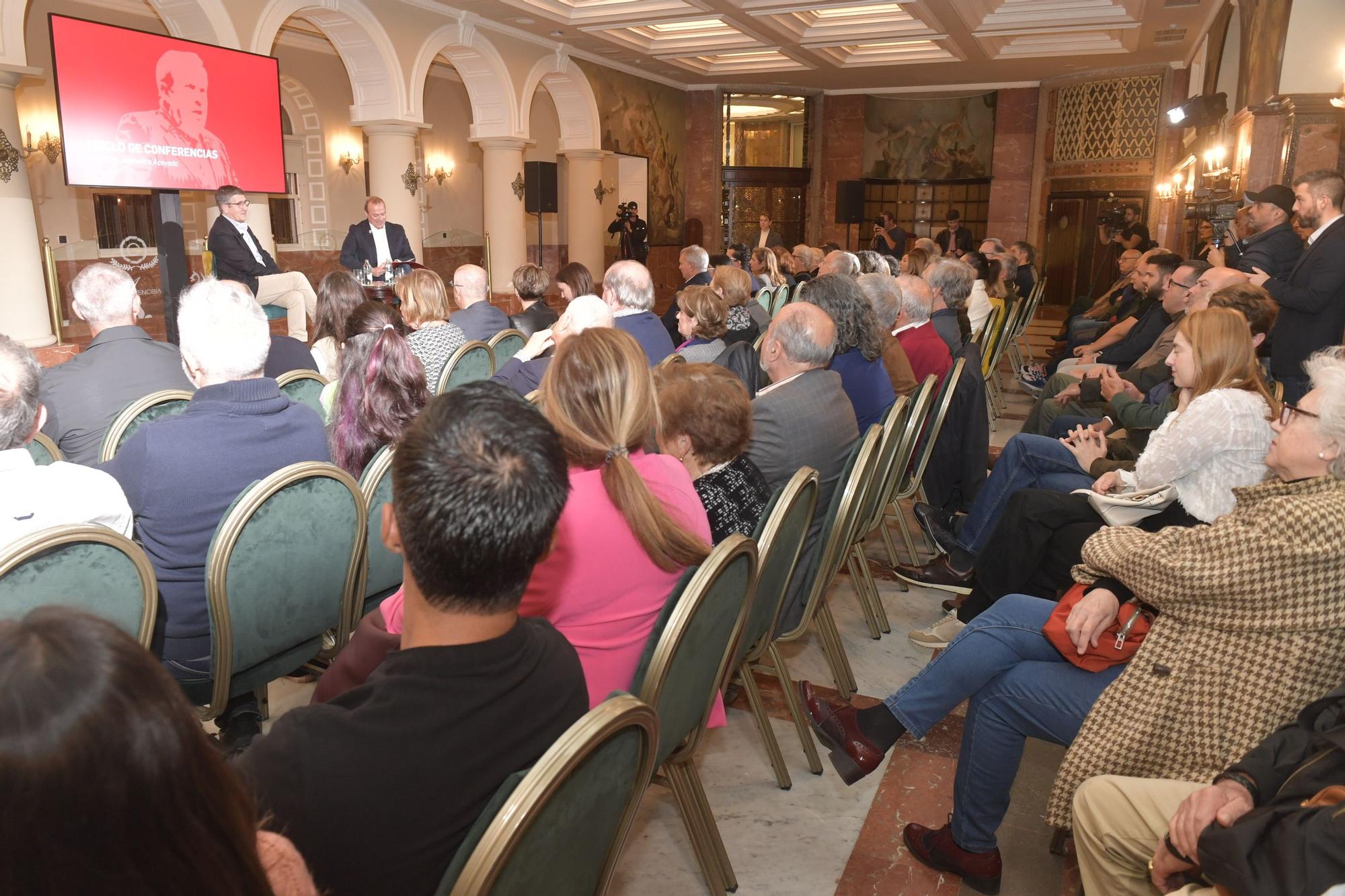 Patxi López participa en el ciclo de conferencias en memoria de Jerónimo Saavedra