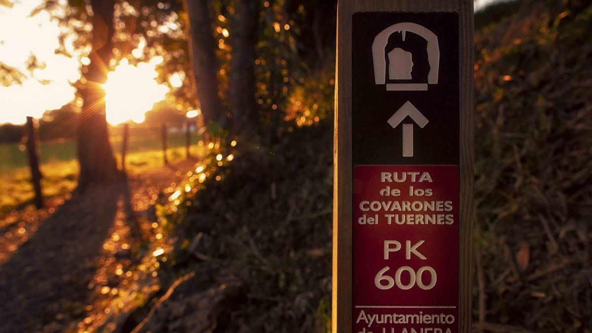 Los Covarones del Tuernes, así es el impresionante paisaje kárstico de moda en Llanera