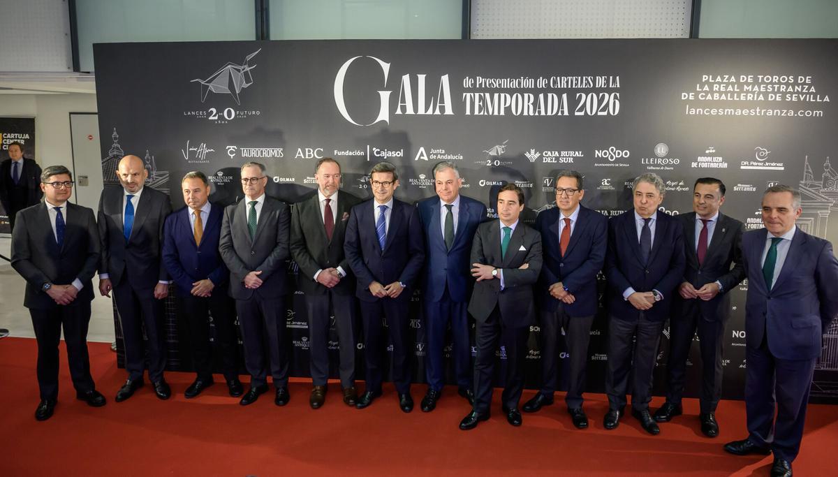 Fotogalería | De Manuel Escribano a Morante: carteles de la temporada 2026 en la plaza de la Maestranza de Sevilla