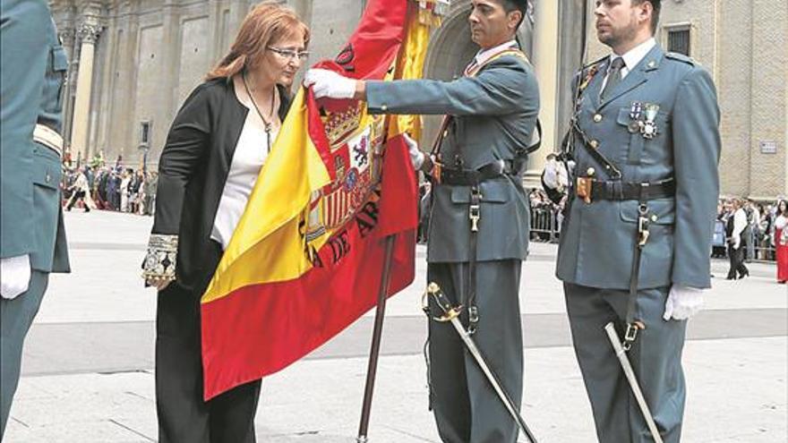El ‘procés’ de Cataluña desborda las previsiones de la jura civil de bandera