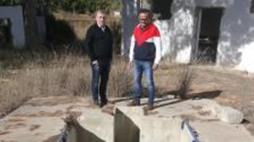 El vandalismo inutiliza cinco de los ocho pozos de   sequía del Canal Júcar-Turia