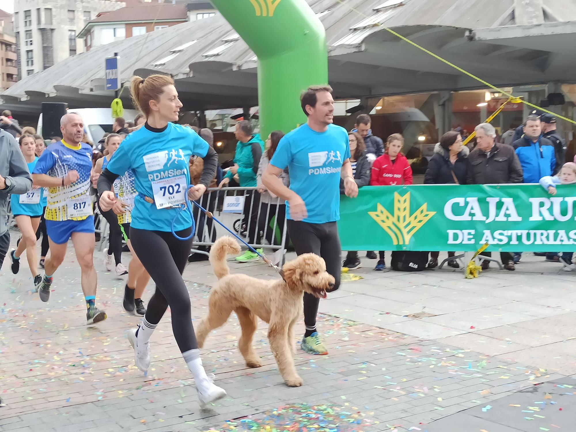 Casi 1.500 participantes disputan la carrera de Fin de Año de Pola de Siero