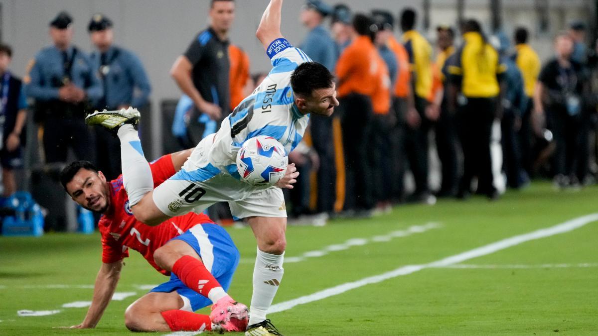 Leo Messi sufrió muchísimo con la dureza de Chile