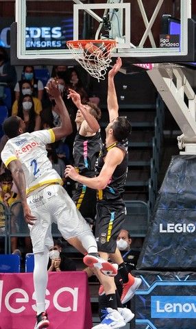 Partido de la Liga Endesa: Lenovo Tenerife - Monbus Obradoiro