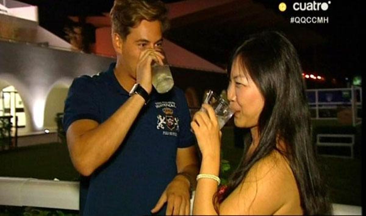 El bell Gabi i la candidata xinesa Jia Liu (’¿Quién quiere casarse...?’).