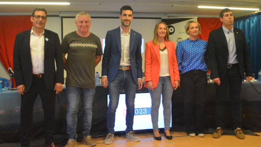 Els candidats durant el debat electoral organitzat per l&#039;EMPORDÀ SANTI COLL