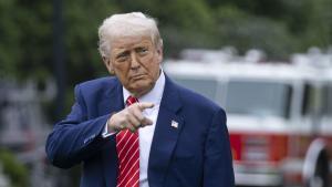 Trump: "Pot ser que ataqui l'Iran, pot ser que no. Ningú sap el que faré"