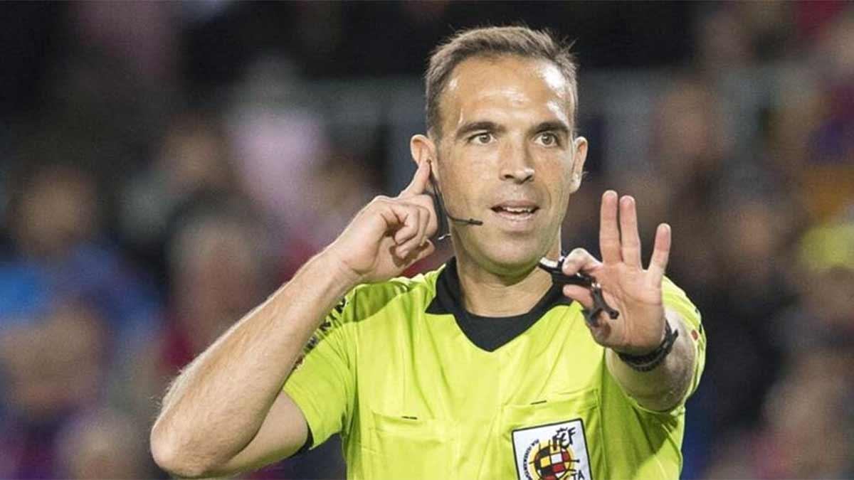 Cuadra Fernández será el encargado de dirigir el Osasuna- Barça